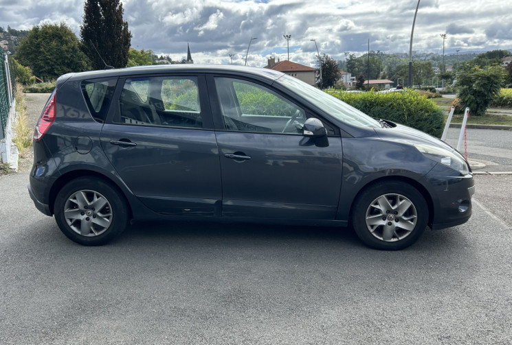 Renault Scénic 1.5 dCi 110 cv