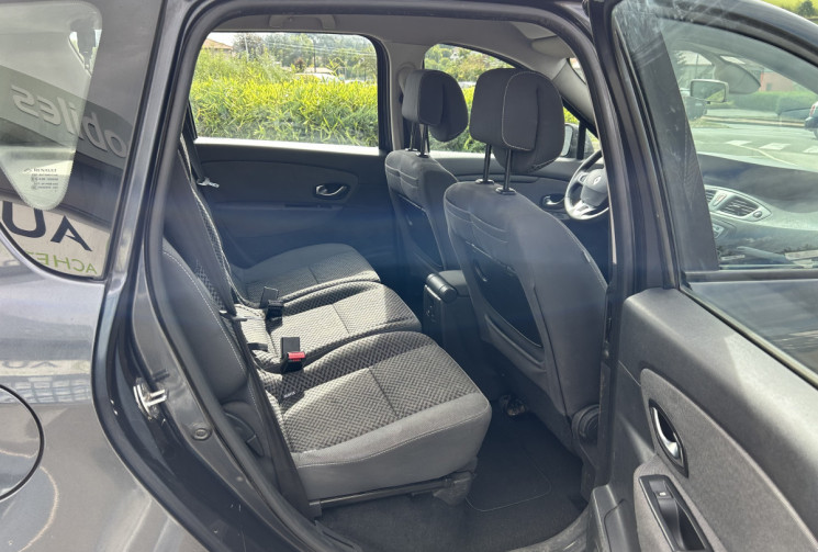 Renault Scénic 1.5 dCi 110 cv