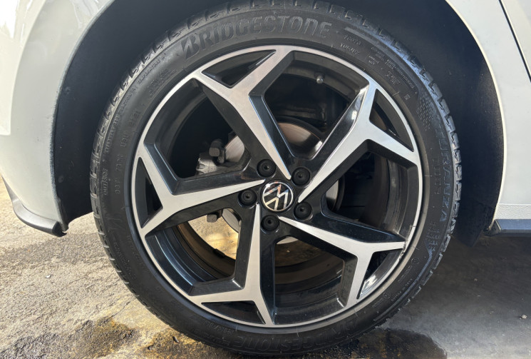 Volkswagen Polo  1.0 TSI 110Ch S&S DSG7 R-LINE