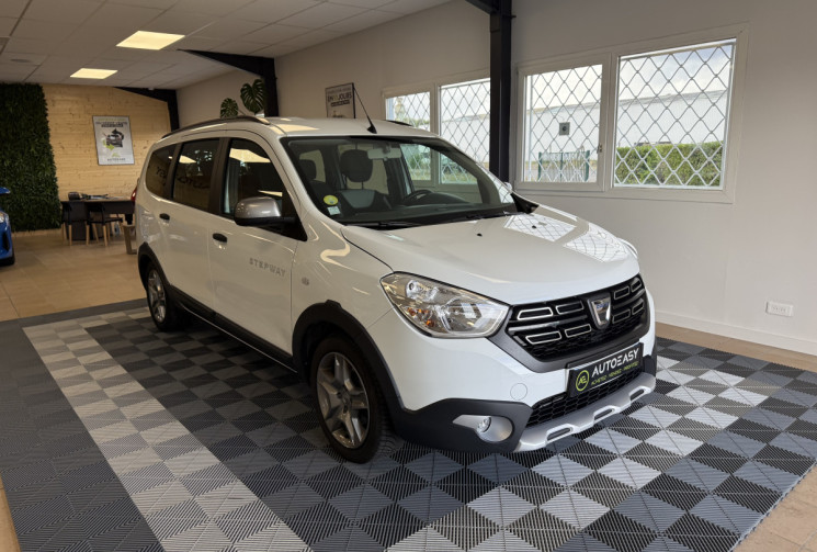 Dacia Lodgy 1.5 BLUEDCI ECO2 115 STEPWAY / 1ERE MAIN 