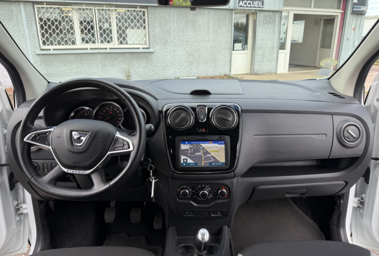 Dacia Lodgy 1.5 BLUEDCI ECO2 115 STEPWAY / 1ERE MAIN 