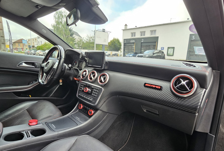 Mercedes Classe A 250 Pack Sport 4Matic Suivi full Mercedes 