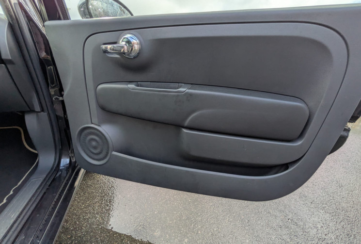 FIAT 500 III PH2 3  0.9 TwinAir TURBO 85 CLUB / TOIT PANORAMIQUE / GARANTIE 12 MOIS