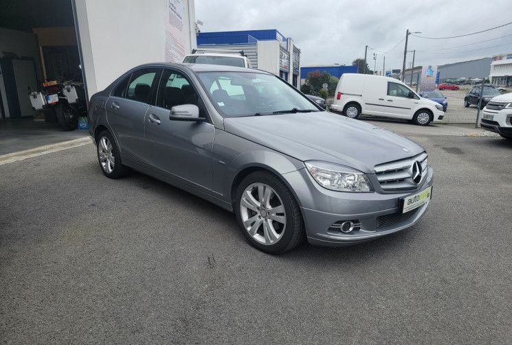 Mercedes Classe C Berline 220 CDi 2.1 CDI BlueEFFICIENCY 170 cv Boîte auto AVANTGARDE