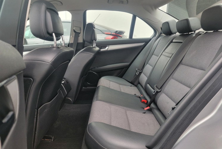 Mercedes Classe C Berline 220 CDi 2.1 CDI BlueEFFICIENCY 170 cv Boîte auto AVANTGARDE