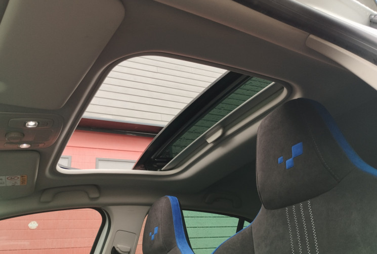 Renault Megane IV 1.6 DCi 165 Energy EDC GT 4 Control  / Bose / Toit ouvrant / Historique complet