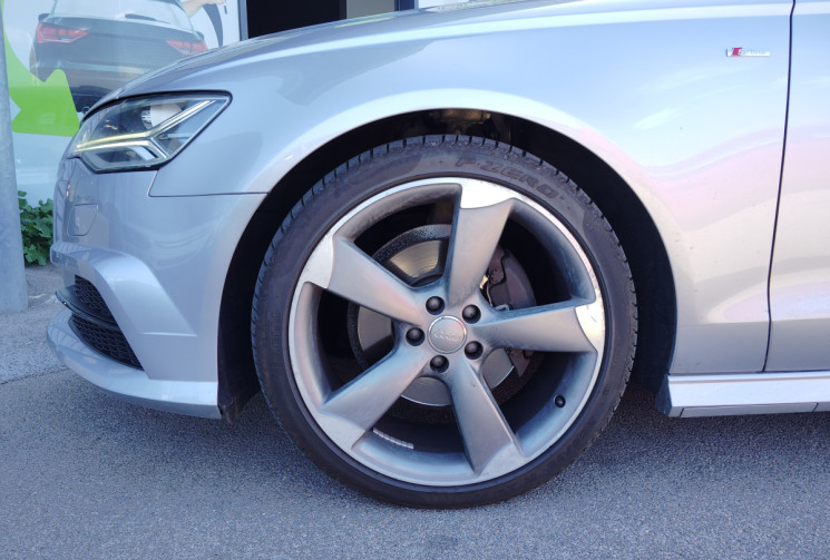 Audi A6 Avant 2.0 TDI 190ch ultra S line S tronic 7 