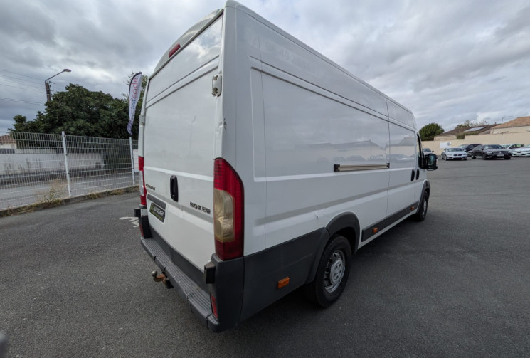 Peugeot Boxer III Phase 1/2 Fourgon 435  2.2 HDi FAP Fourgon long L4 H2 150 cv