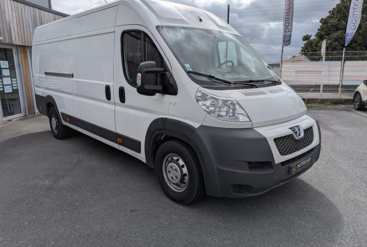 Peugeot Boxer III Phase 1/2 Fourgon 435  2.2 HDi FAP Fourgon long L4 H2 150 cv