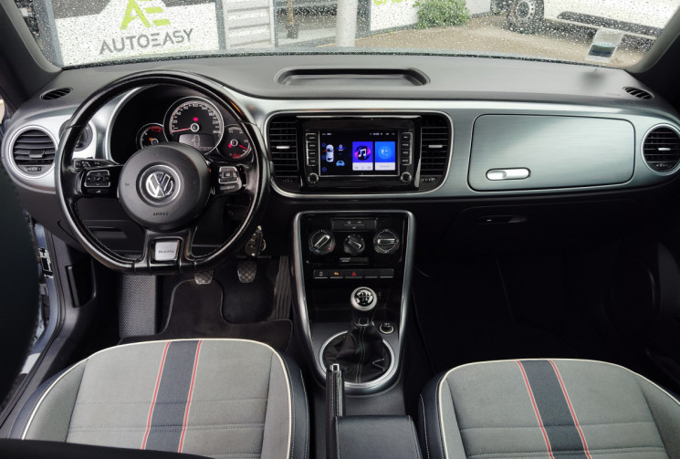 Volkswagen Coccinelle 2.0 TDI 110cv DENIM