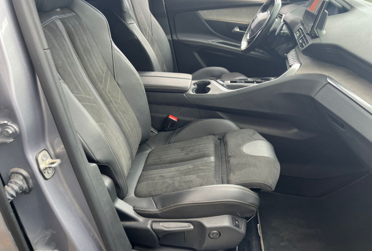 Peugeot 3008 1.2 MHEV HYBRID 136 cv E-DCS6 GT Pack