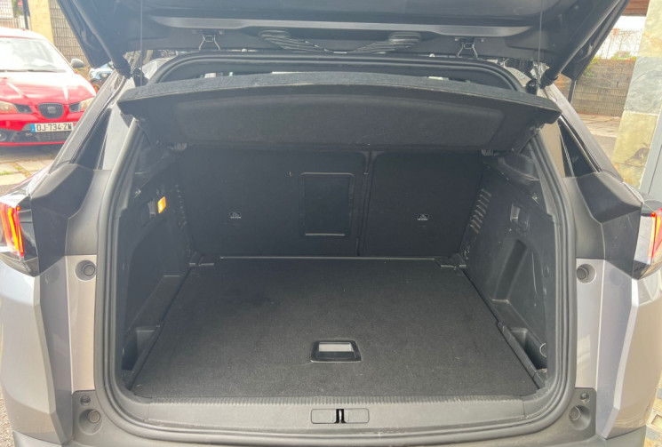 Peugeot 3008 1.2 MHEV HYBRID 136 cv E-DCS6 GT Pack