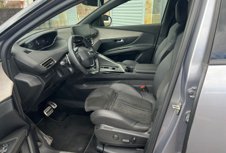 Peugeot 3008 1.2 MHEV HYBRID 136 cv E-DCS6 GT Pack