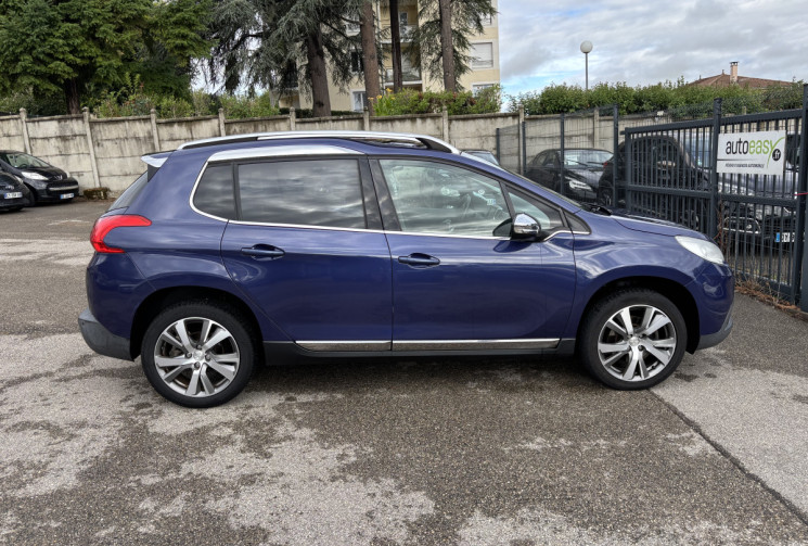 Peugeot 2008 1.6 BLUEHDI / 120 CH / FELINE 