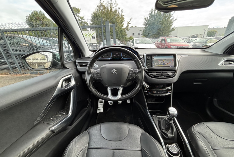 Peugeot 2008 1.6 BLUEHDI / 120 CH / FELINE 
