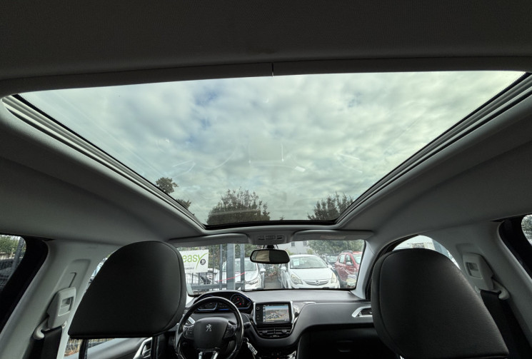 Peugeot 2008 1.6 BLUEHDI / 120 CH / FELINE 
