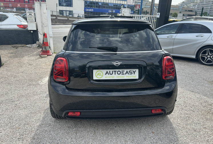 Mini Mini III (2) (F56) COOPER SE 184 Ch FINITION MINI YOURS 32.6 KWH * TOIT OUVRANT * SIEGES CHAUFF