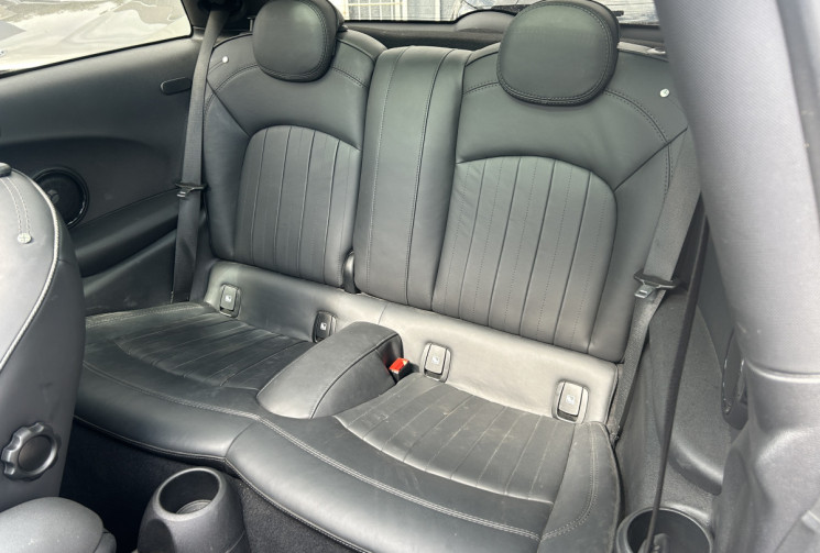 Mini Mini III (2) (F56) COOPER SE 184 Ch FINITION MINI YOURS 32.6 KWH * TOIT OUVRANT * SIEGES CHAUFF