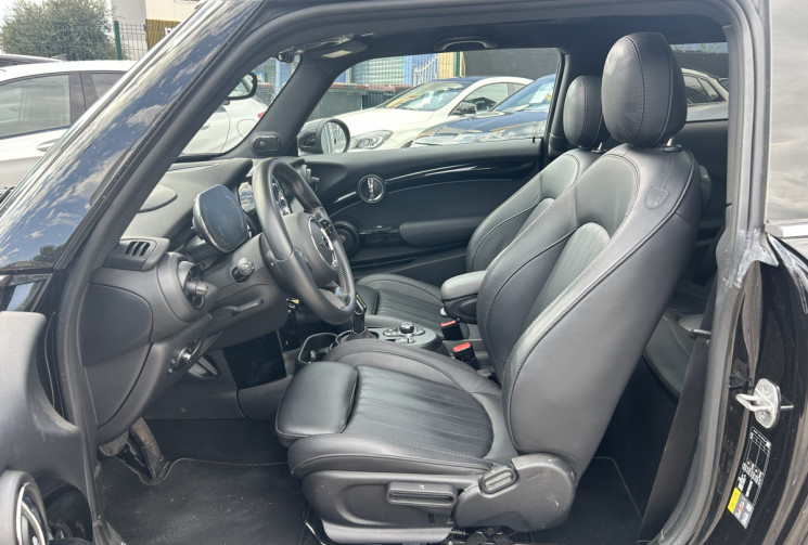 Mini Mini III (2) (F56) COOPER SE 184 Ch FINITION MINI YOURS 32.6 KWH * TOIT OUVRANT * SIEGES CHAUFF