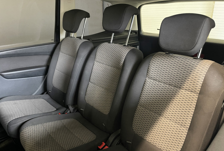 Volkswagen SHARAN II 2.0 TDI 115ch BlueMotion FAP Trendline 5 PLACES + Bluetooth / Radars AV AR