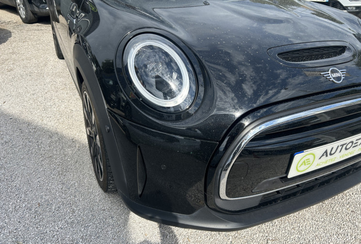 Mini Mini III (2) (F56) COOPER SE 184 Ch FINITION MINI YOURS 32.6 KWH * TOIT OUVRANT * SIEGES CHAUFF