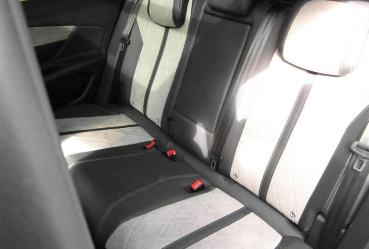 Peugeot 3008 GT-LINE 1.6 HYBRID4 300CV
