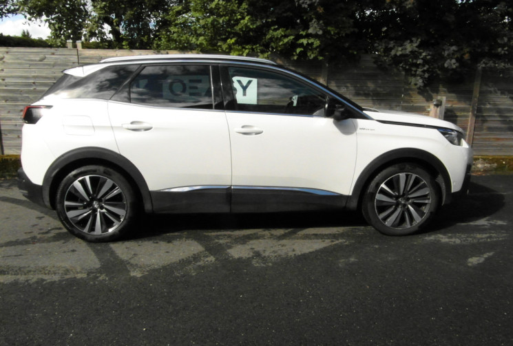 Peugeot 3008 GT-LINE 1.6 HYBRID4 300CV