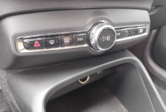 Volvo XC40  150 CH AWD 4x4  BUSINESS - Première Main - Suivi Complet 