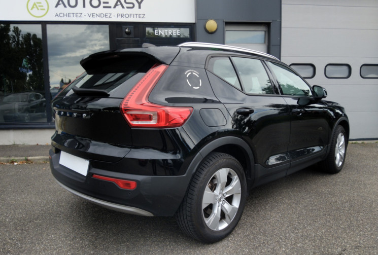 Volvo XC40  150 CH AWD 4x4  BUSINESS - Première Main - Suivi Complet 