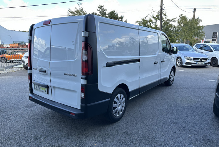Renault Trafic III Fourgon Phase 2 L2H1 1300 2.0 dCi 120 CV GRAND CONFORT