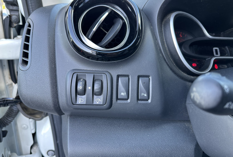 Renault Trafic III Fourgon Phase 2 L2H1 1300 2.0 dCi 120 CV GRAND CONFORT