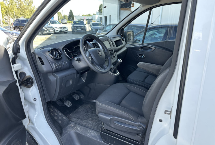 Renault Trafic III Fourgon Phase 2 L2H1 1300 2.0 dCi 120 CV GRAND CONFORT