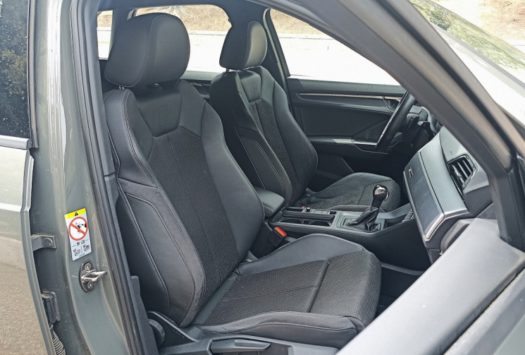 Audi Q3 II (F3B) 35 1.5 TFSI 150 ch DSG7 - SLINE - Suivi complet Audi 