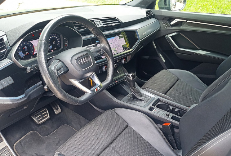 Audi Q3 II (F3B) 35 1.5 TFSI 150 ch DSG7 - SLINE - Suivi complet Audi 
