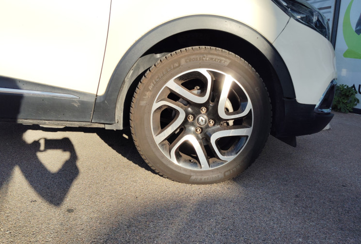 Renault Captur 1.2 TCe 120ch energy Intens EDC