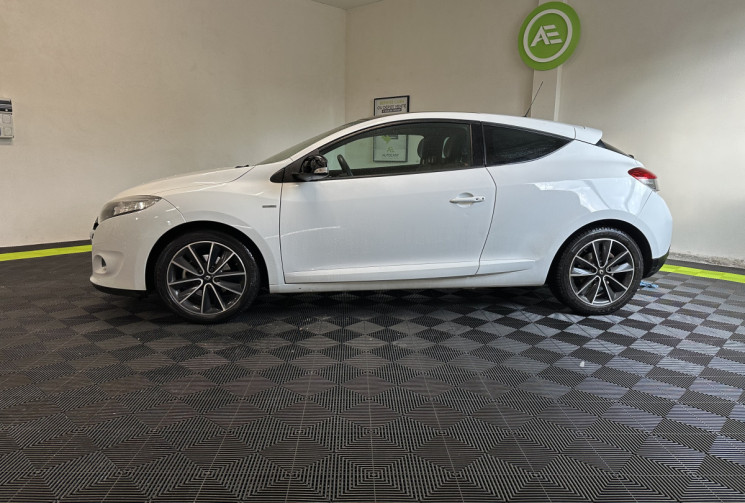 Renault Megane 1.5 dCi 110ch energy FAP Bose eco² // CarPlay