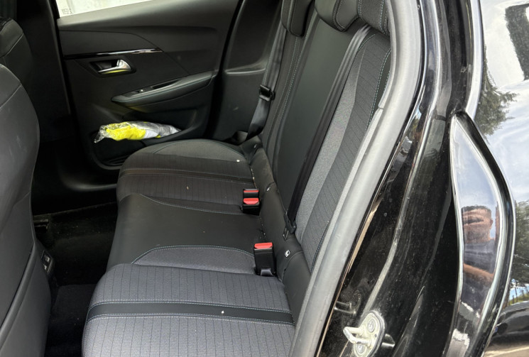Peugeot 208 Allure EAT8 / Toit pano / 1.2 puretech 100cv / 1ere main / 