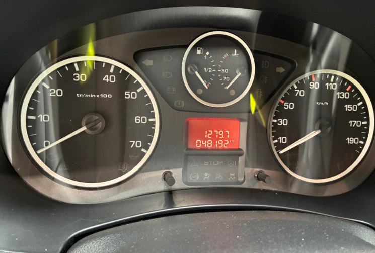 Peugeot PARTNER TEPEE  1.6 HDi 100  Active 48.000 km 7 PLACES  2 PORTES LATERALES