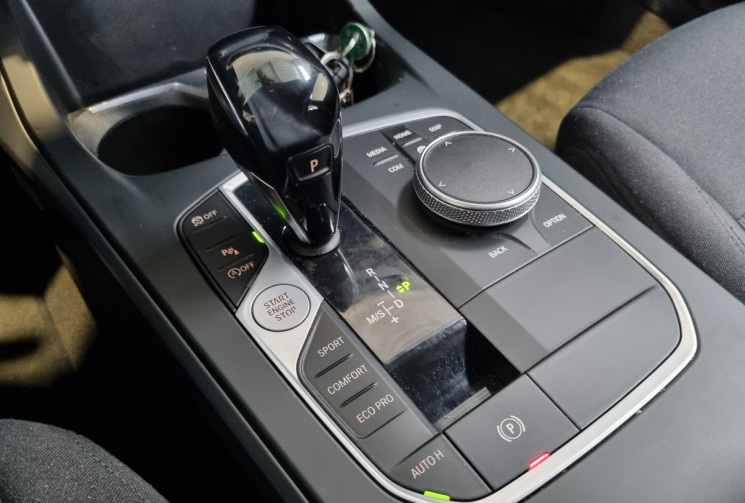 BMW Série 1 118iA 140ch Business Design DKG7