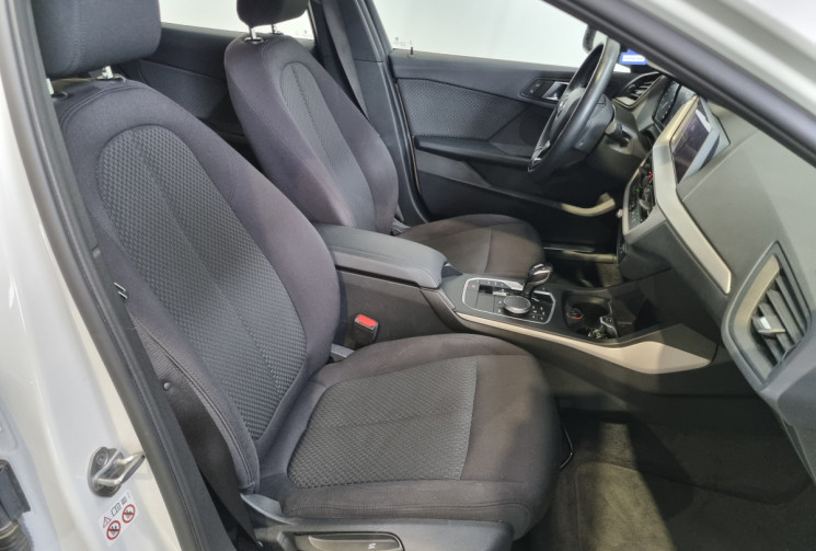 BMW Série 1 118iA 140ch Business Design DKG7