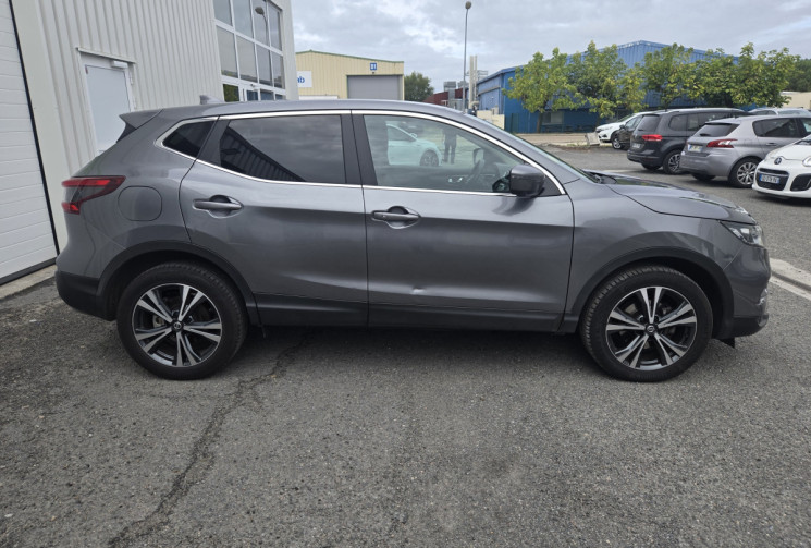 Nissan Qashqai 1.5 dCi 115ch N-Connecta Euro6d-T * CAMERA 360 * SIEGES CHAUFFANTS * 1 ERE MAIN *