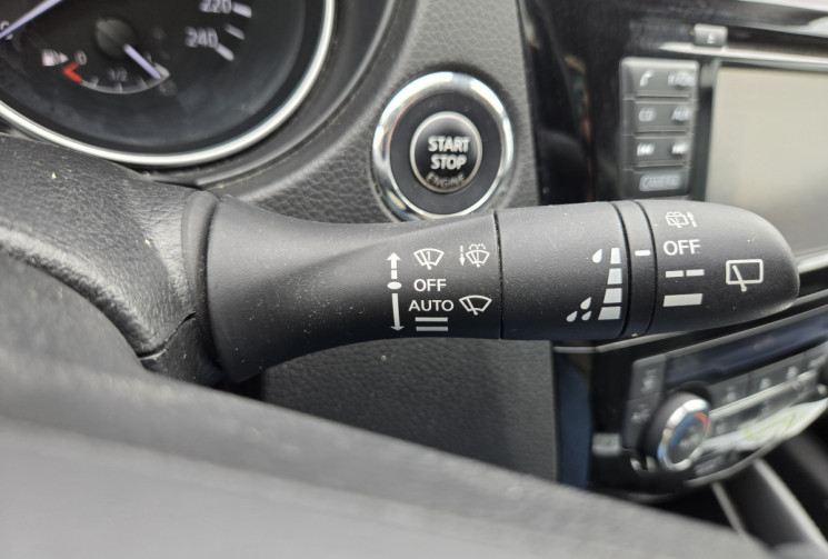 Nissan Qashqai 1.5 dCi 115ch N-Connecta Euro6d-T * CAMERA 360 * SIEGES CHAUFFANTS * 1 ERE MAIN *