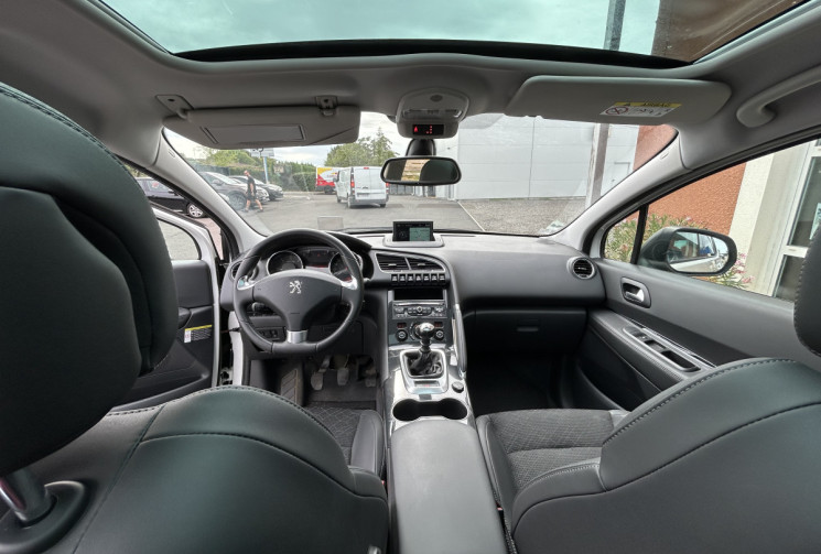Peugeot 3008 Allure 1.6 BlueHDI 120 cv Distribution neuve