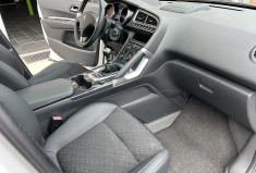 Peugeot 3008 Allure 1.6 BlueHDI 120 cv Distribution neuve