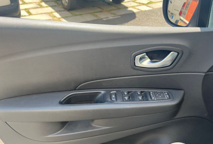 Renault Captur  I 0.9 TCe 12V eco2 S&S 90 cv