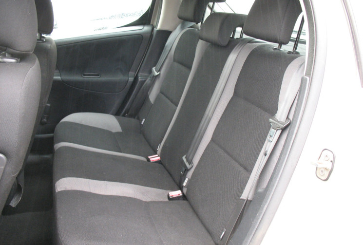 Peugeot 207 1.4 VTI 95 MOTEUR A CHAINE   5 PORTES