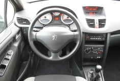 Peugeot 207 1.4 VTI 95 MOTEUR A CHAINE   5 PORTES