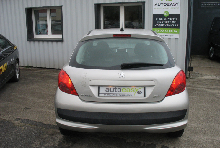 Peugeot 207 1.4 VTI 95 MOTEUR A CHAINE   5 PORTES