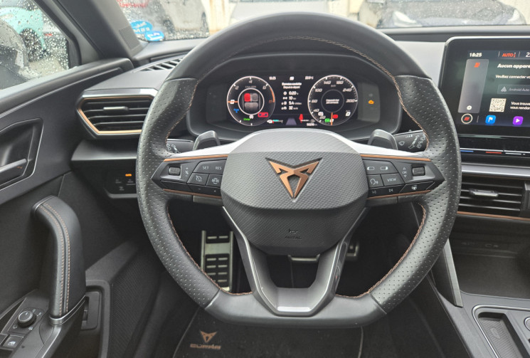CUPRA Leon HYBRID VZ1.4 TSI 245 cv * état neuf * carplay * pack connectivité * volant chauffant *   