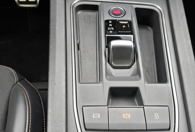 CUPRA Leon HYBRID VZ 1.4 TSI 245cv * état neuf * carplay * pack connectivité * volant chauffant *   
